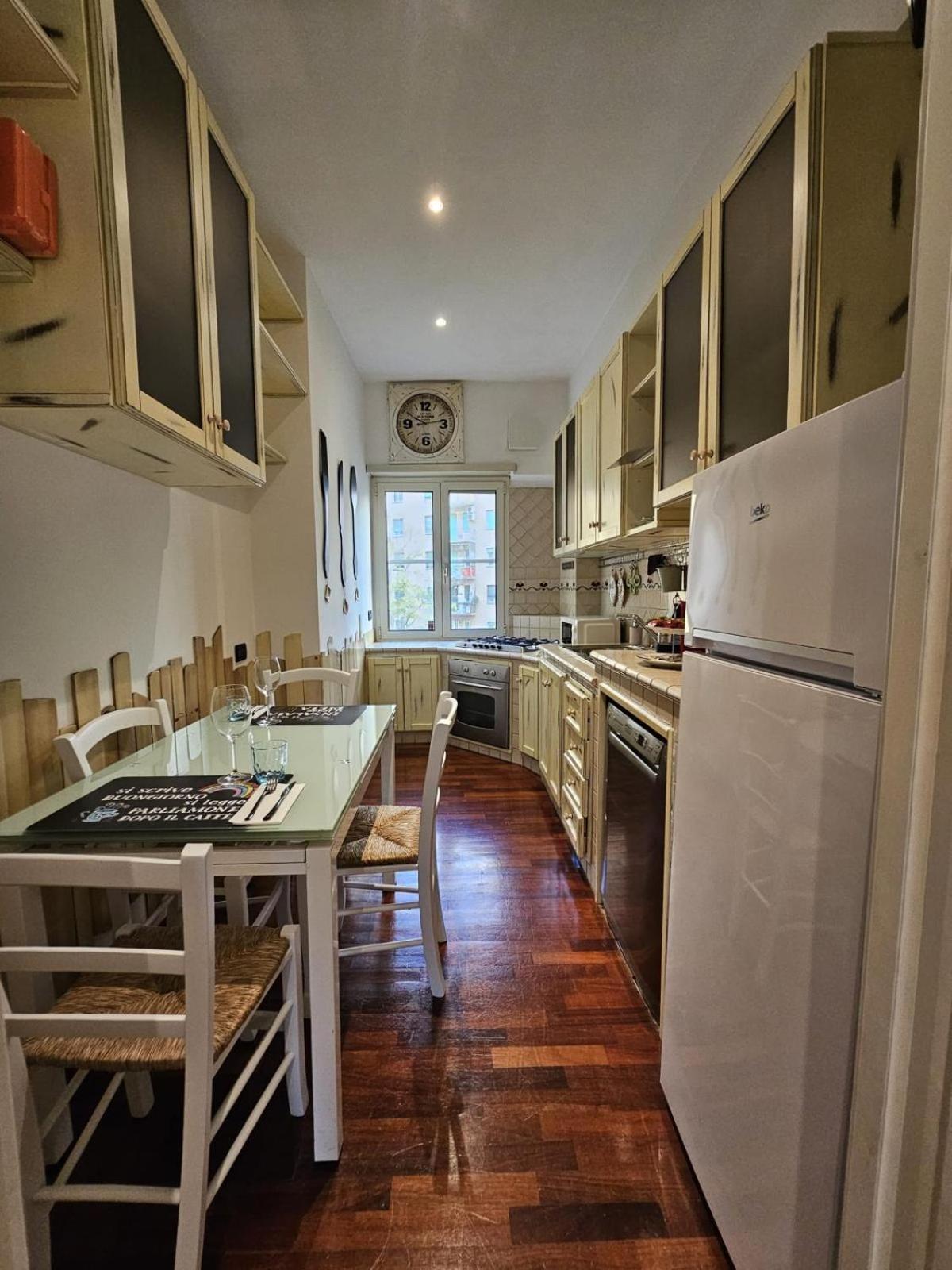 A Casa Di Luca Leilighet Roma Eksteriør bilde